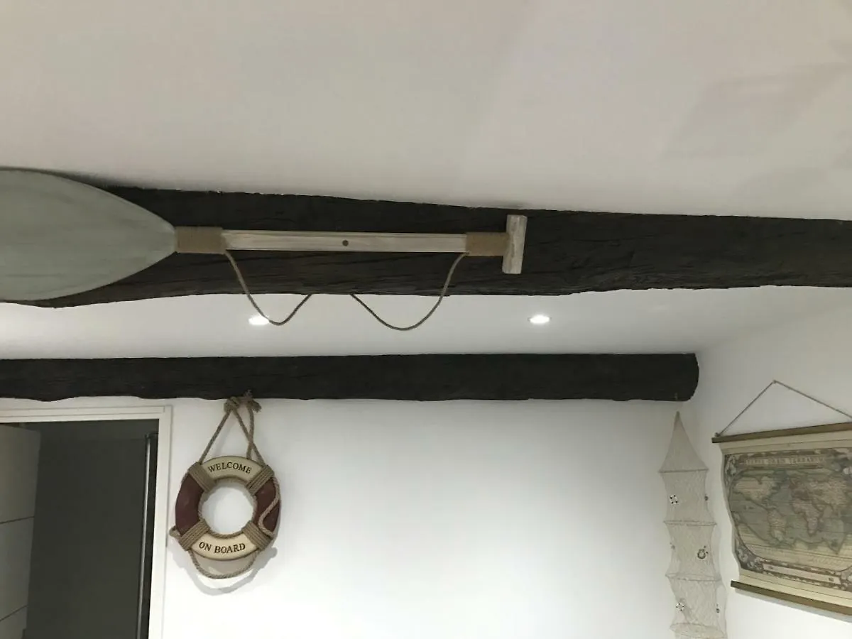La Petite Barque Apartment Menton