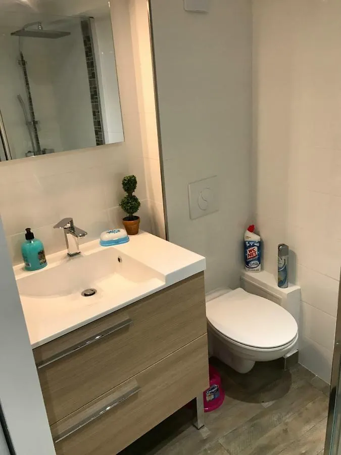 La Petite Barque Apartment Menton